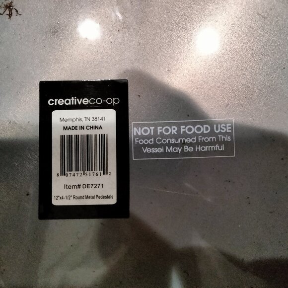 Round Metal Cake/Display Risers, Set of Two, Vintage, NWT - Picture 7 of 14